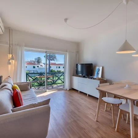 Sun Lovers T1 Pool & Balcony