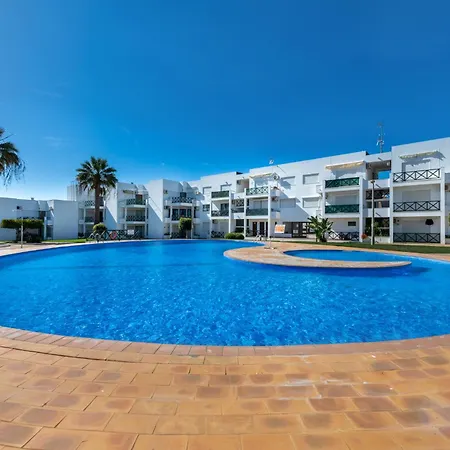 Apartment Sun Lovers T1 Pool & Balcony
